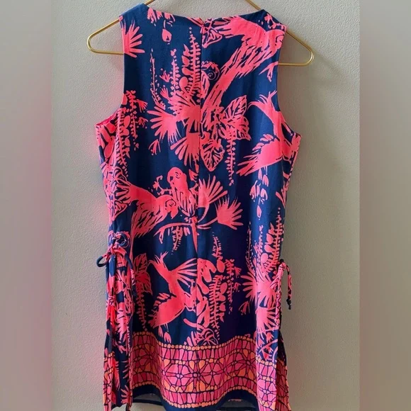 EUC Lilly Pulitzer Donna Romper Pink Vibrant Fabric - Picture 4 of 5